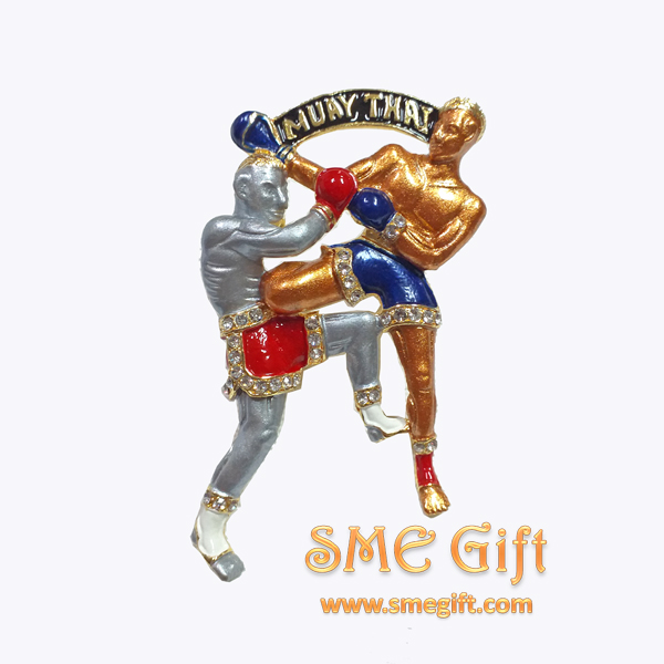 มวยไทย MUAY Thai เข็มกลัดไทย พร้อมกล่องสีเหลือง 000311 ชิ้น