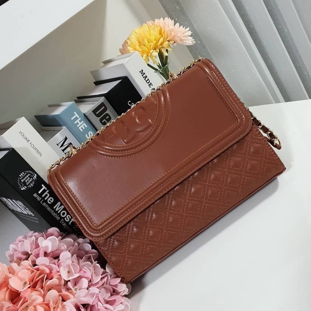 กระเป๋าสะพายไฮโซเรียบหรูดูแพงแบรนด์เนมโทรี่เบิร์ชสีน้ำตาล Tory Burch Bag
