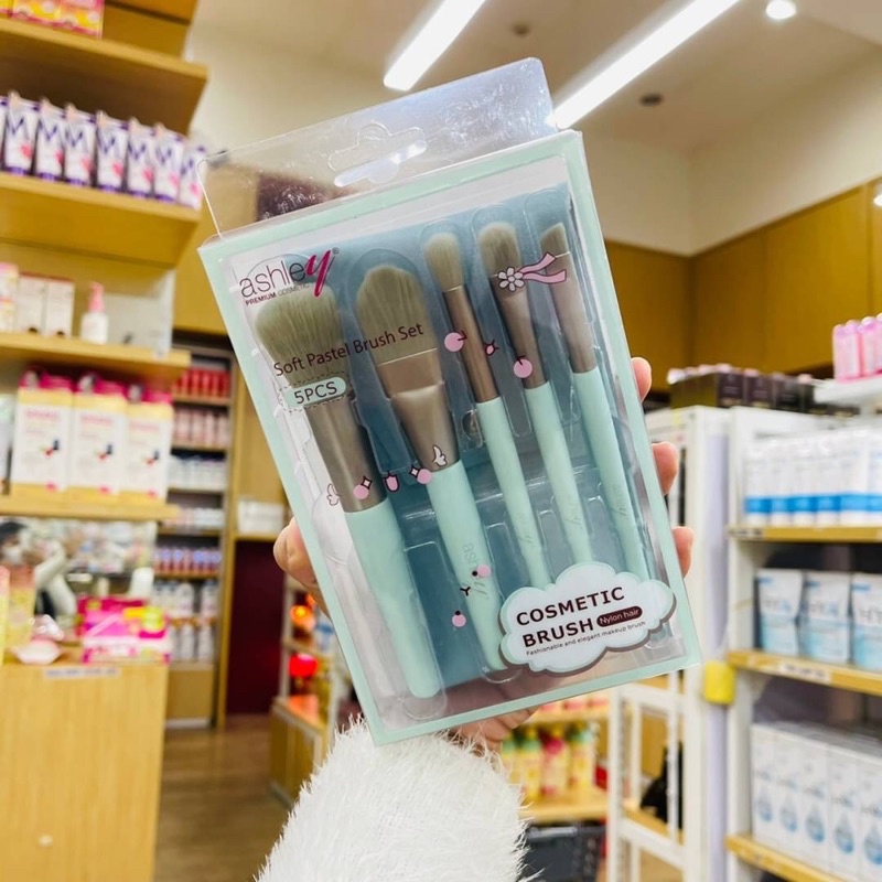 ชุดแปรงแต่งหน้าพร้อมกระเป๋า 5 ชิ้น ขนแปรงนุ่ม เกลี่ยง่าย ASHLEY PINK SOFT PASTEL BRUSH SET #AA216