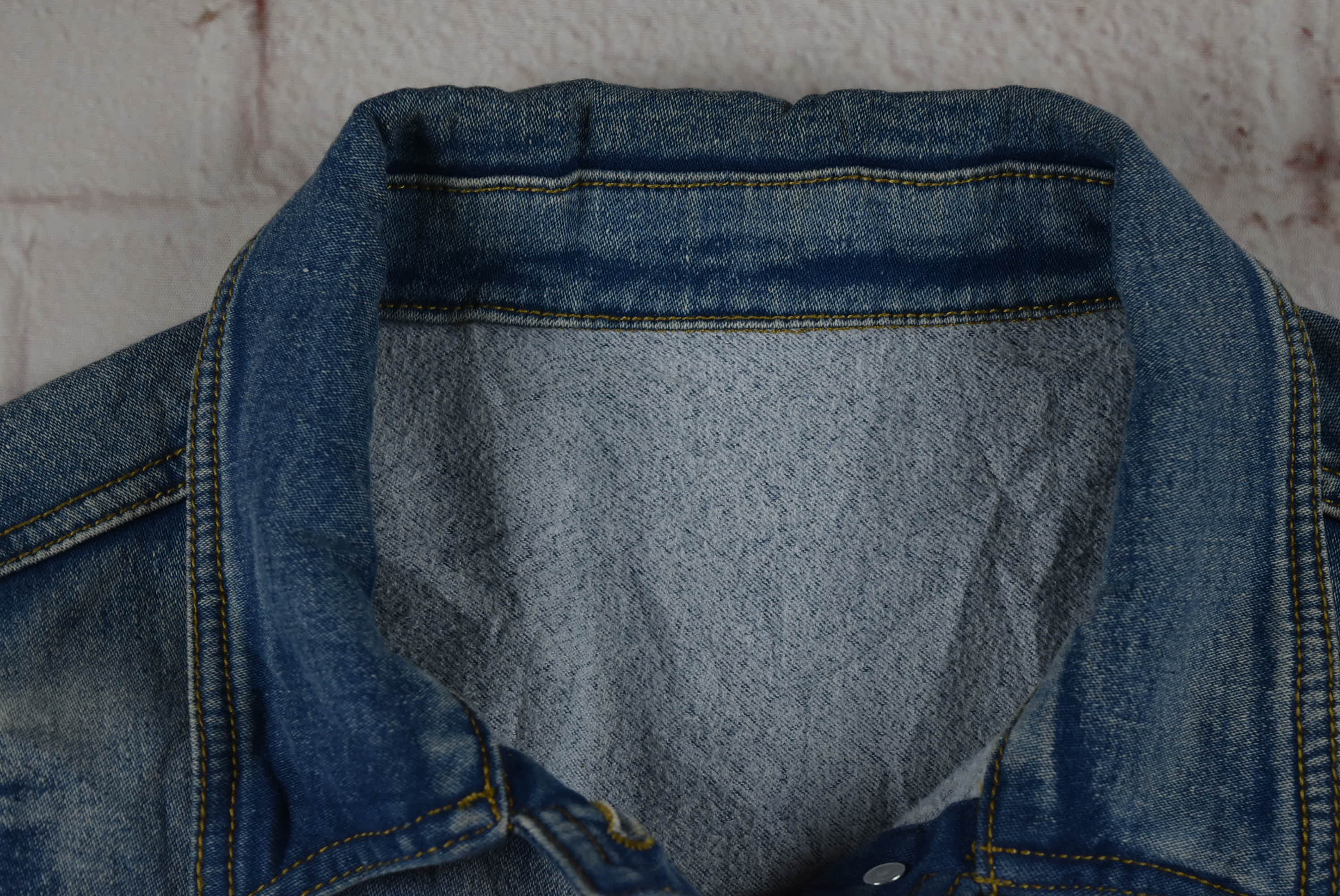 JEANS อกจริง 34 ไซส์ S เสื้อแจ็คเก็ตยีนส์ แขนยาว ผู้หญิง ผ้ายืด เนื้อผ้านุ่มใส่สบาย ทรงสวย