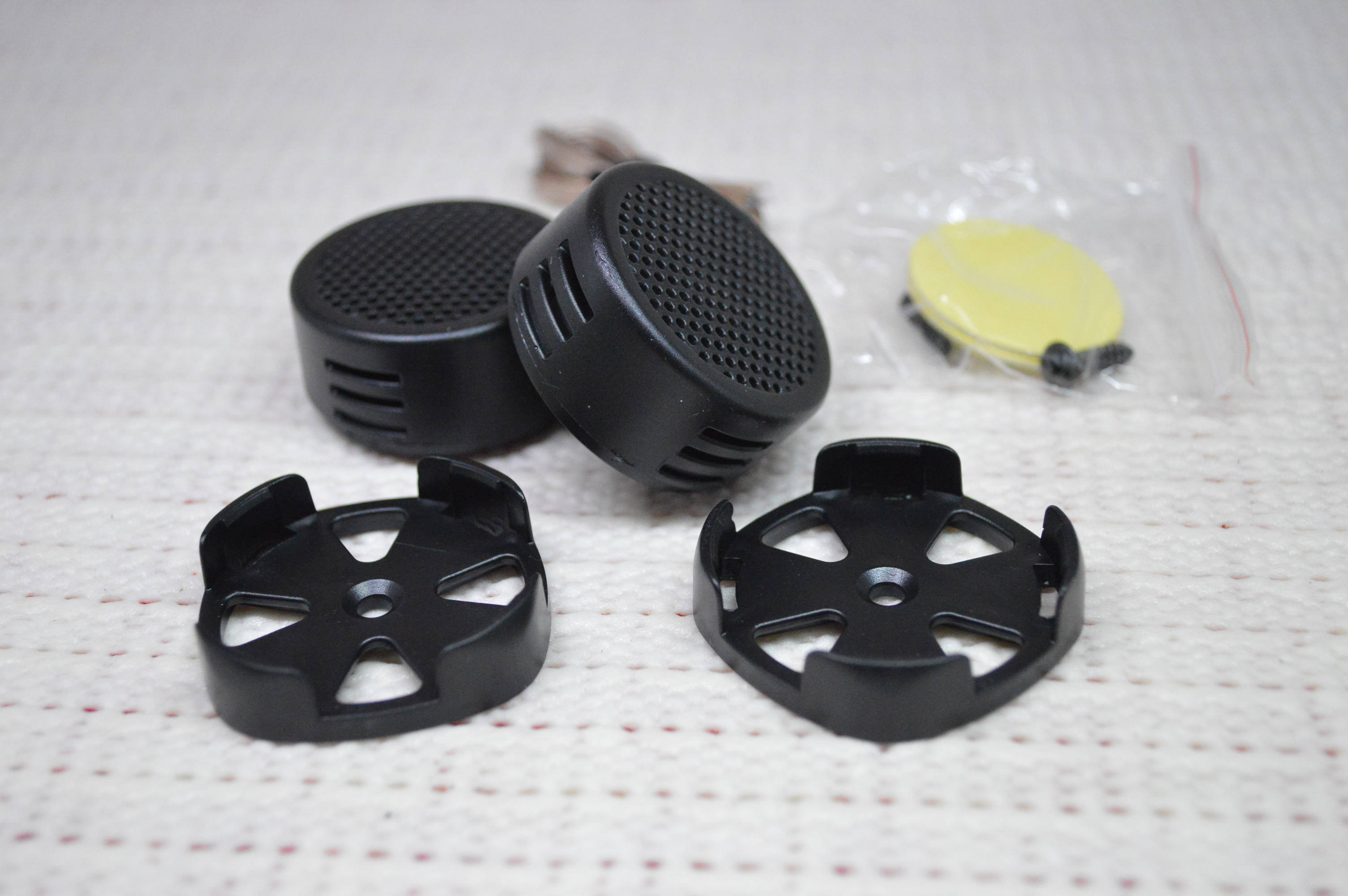 ลำโพงเสียงใสพิเศษแบบซุปเปอร์ทวีตเตอร์ 500W ชมคลิบด้านล่าง