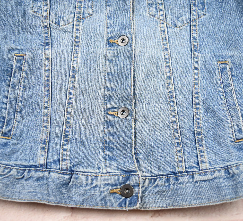 UNIQLO®แท้ อก 33 เสื้อแจ็คเก็ตยีนส์หญิง ยูนิโคล่ สียีนส์ เสื้อแขนยาว เนื้อผ้าดี