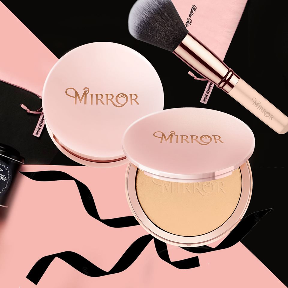 MIRROR Natural Skin & Oil Control Foundation Powder SPF20 4g