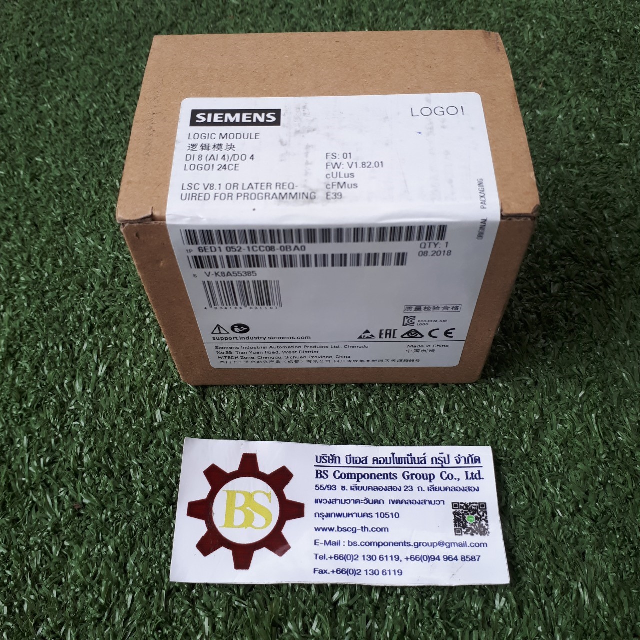 Siemens : PLC 6ED1052-1CC08-0BA0 LOGO! 24CE, logic module, Display PS/I/O: 24 VDC/24 VDC/24 VDC trans., 8 DI (4AI)/4DO,