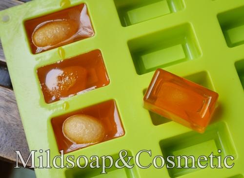 พิมพ์สบู่่ซิลิโคน ซี บลอค เอส / 2.4X4X2.3cm /12-15 กรัม /20 หลุม