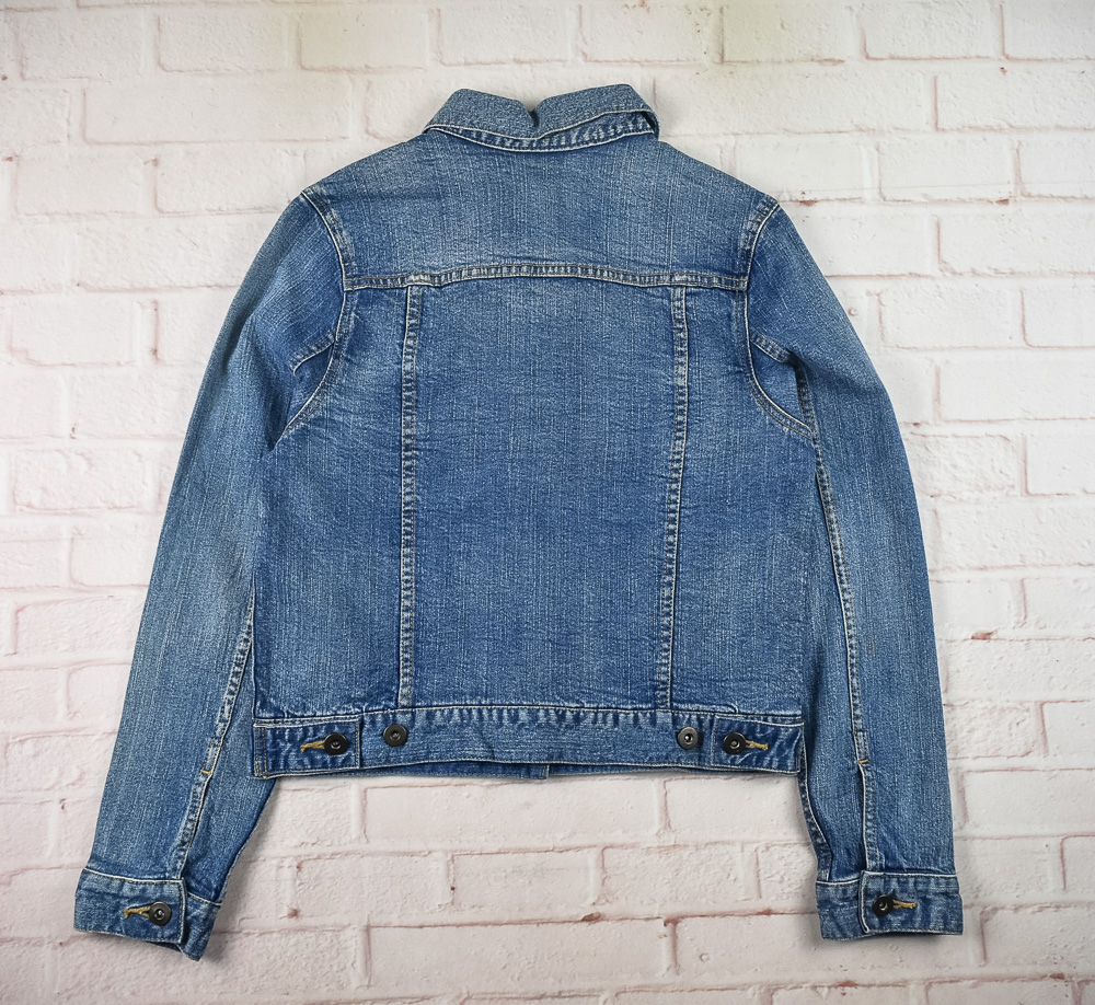 UNIQLOแท้ รอบอก 34 เสื้อแจ็คเก็ตยีนส์ ผู้หญิง ยูนิโคล่ สียีนส์ เสื้อแขนยาว เนื้อผ้าดี