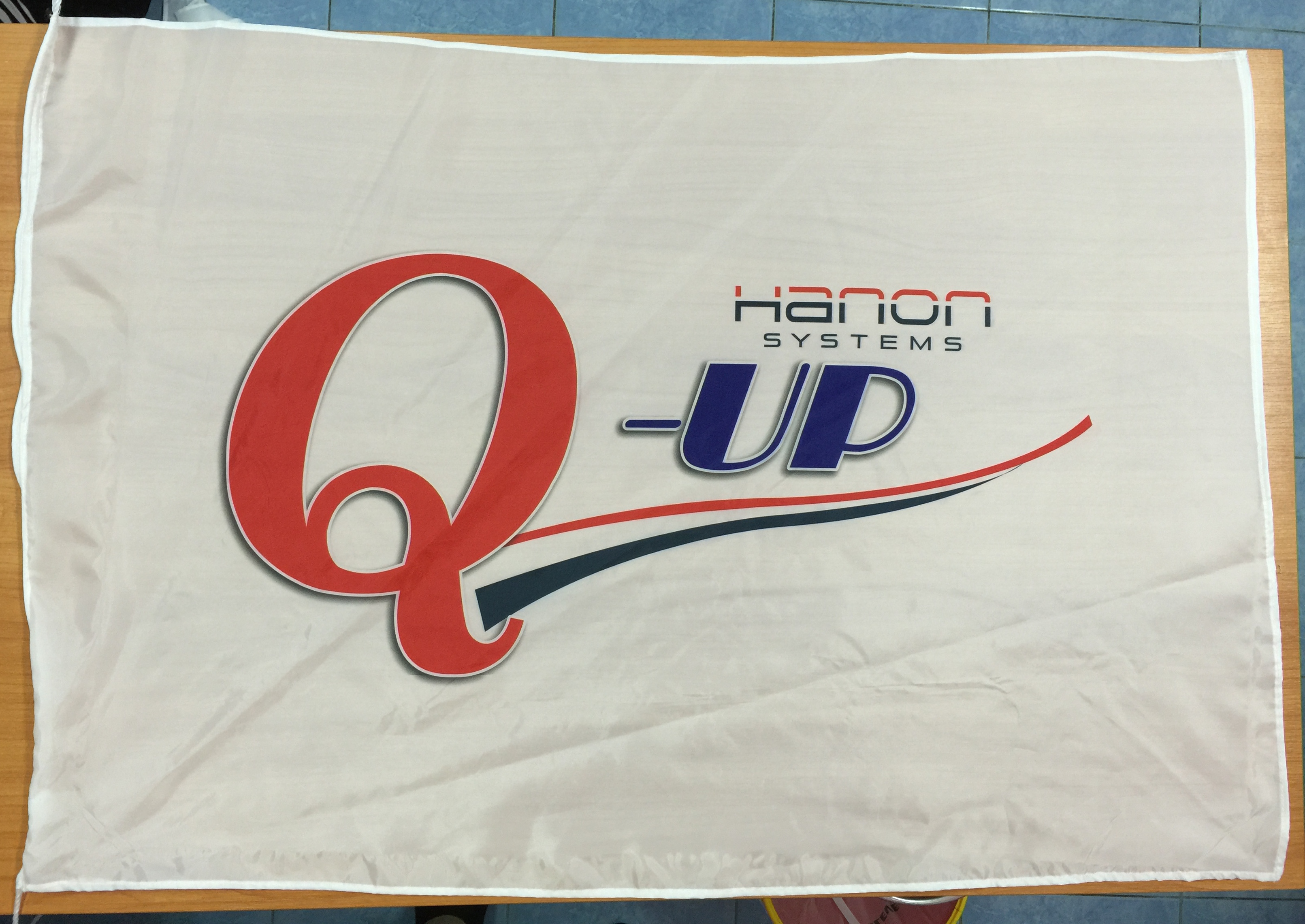 ธงโลโก้บริษัท ขนาด 80x120 ซม. ผ้าโพลีหนา