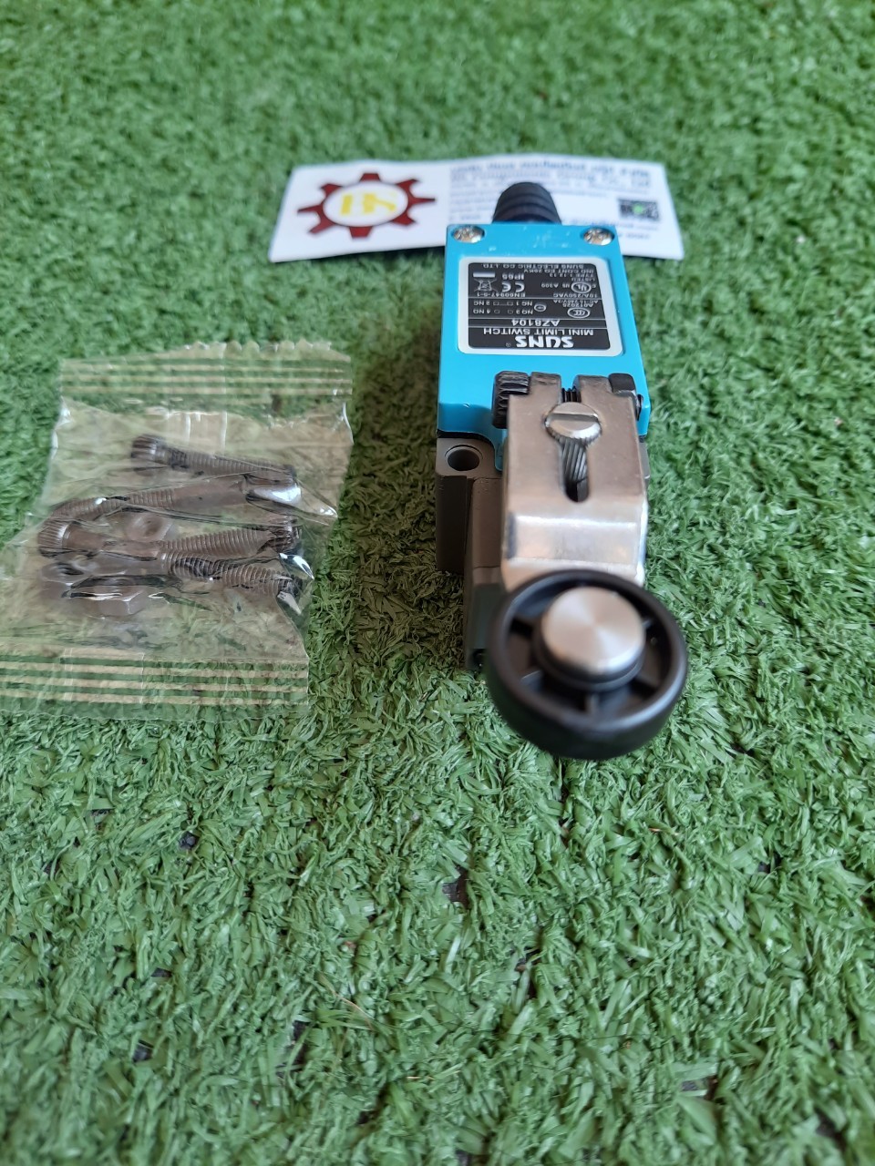 SUNS : Limit sw.AZ8104 (LS051)