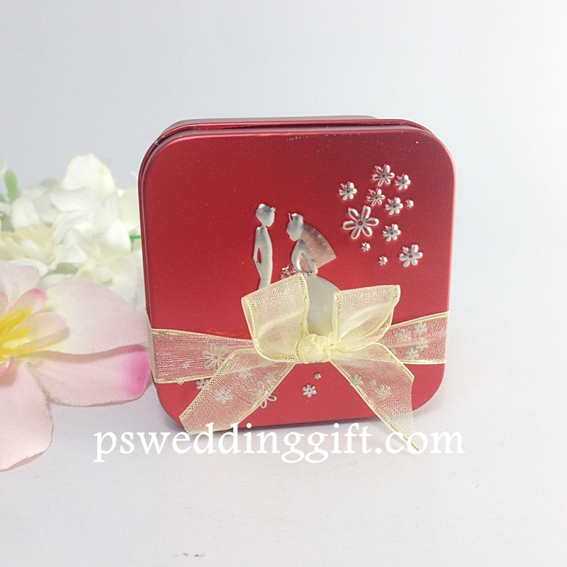 ตลับสี่เหลี่ยมโลหะ สีแดง สีฟ้า คละสี