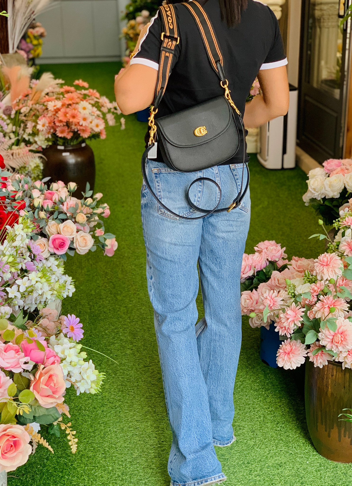 กระเป๋าสะพายไฮโซรุ่นใหม่ล่าสุดแบรนด์เนมโค้ช8.5 นิ้ว หนังแท้หนังแคนวาสมึ 7 สี COACH WILLOW SADDLE BAG ((CA093//094))