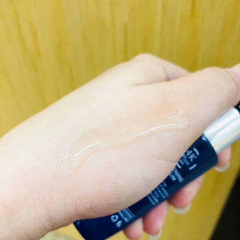เซรั่ม 4K Plus 5X Whitening Serum 20 ml สูตรเข้มข้นด้วยส่วนผสมไฮยาลูโรนิค คอลลาเจน และวิตามินบี 3