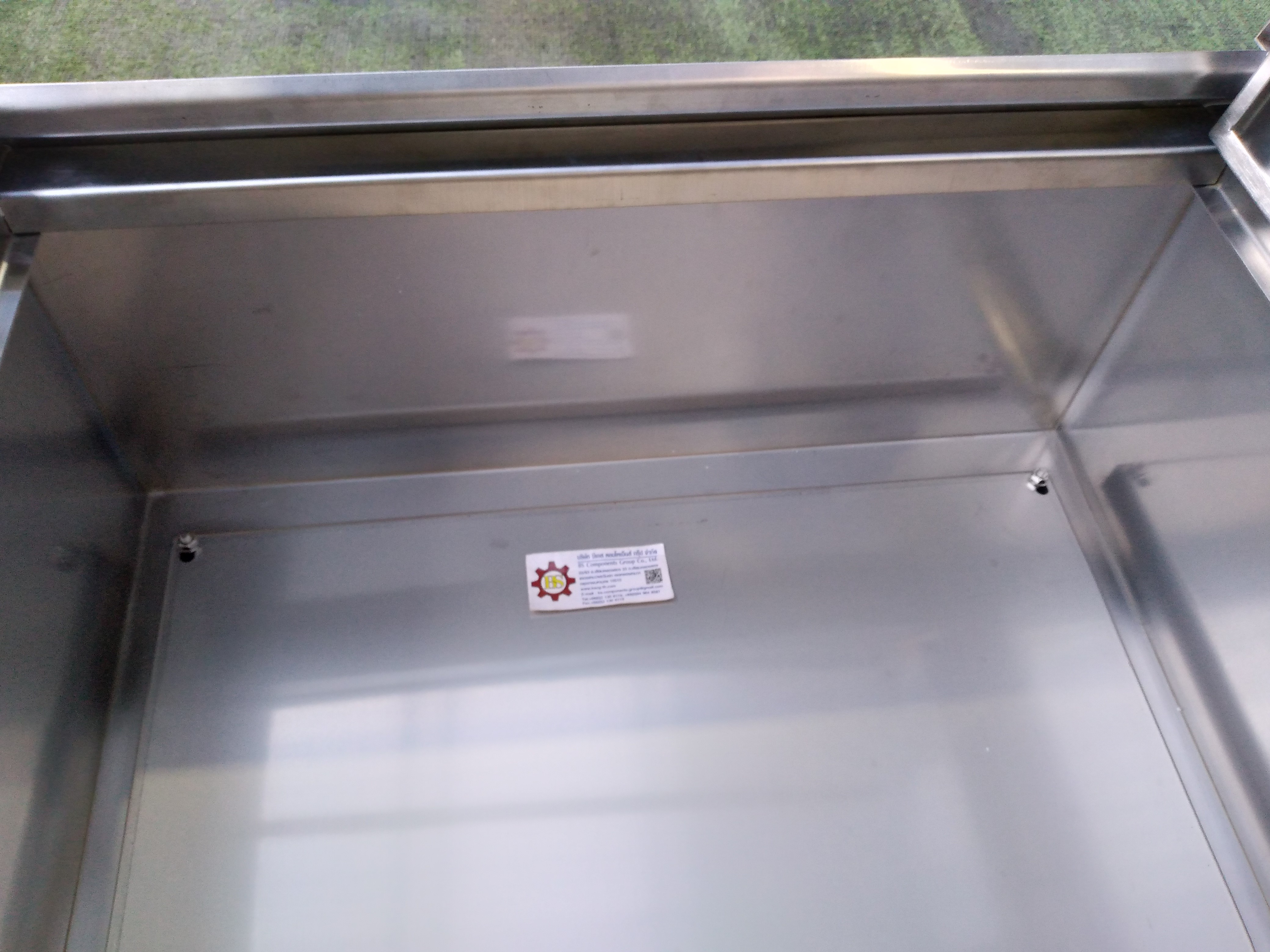 ตู้สแตนเลส 304 ฝาสองชั้น ทึบ กันน้ำ W606xH680xD300mm. Thk 1.5mm.