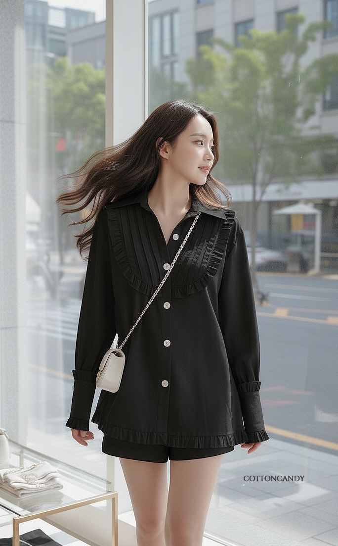 Tag#cottoncandy โอ้โห้ๆๆๆเสื้อเชิ๊ตรุ่นนี้ดีเทลดีมากๆคร่าาาา บอกเลย cottoncandyทำถึงสุดๆ ดีเทลตีเกร็ดหน้าสวยหรูดูแพง แต่งระบายสุดปัง กระดุมนำเข้าพรีเมี่ยม บอกเลย ลุคนี้ปั้วมากๆคร่าาาา