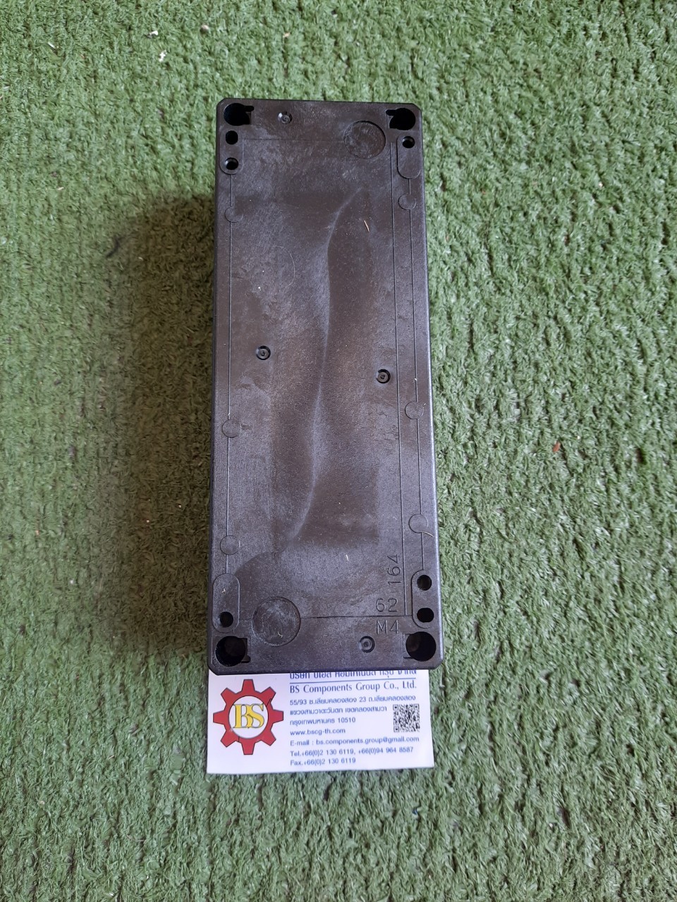 IDEC :กล่องคอนโทรล ฝาเทาขาว FB1W-311Z 3ช่อง