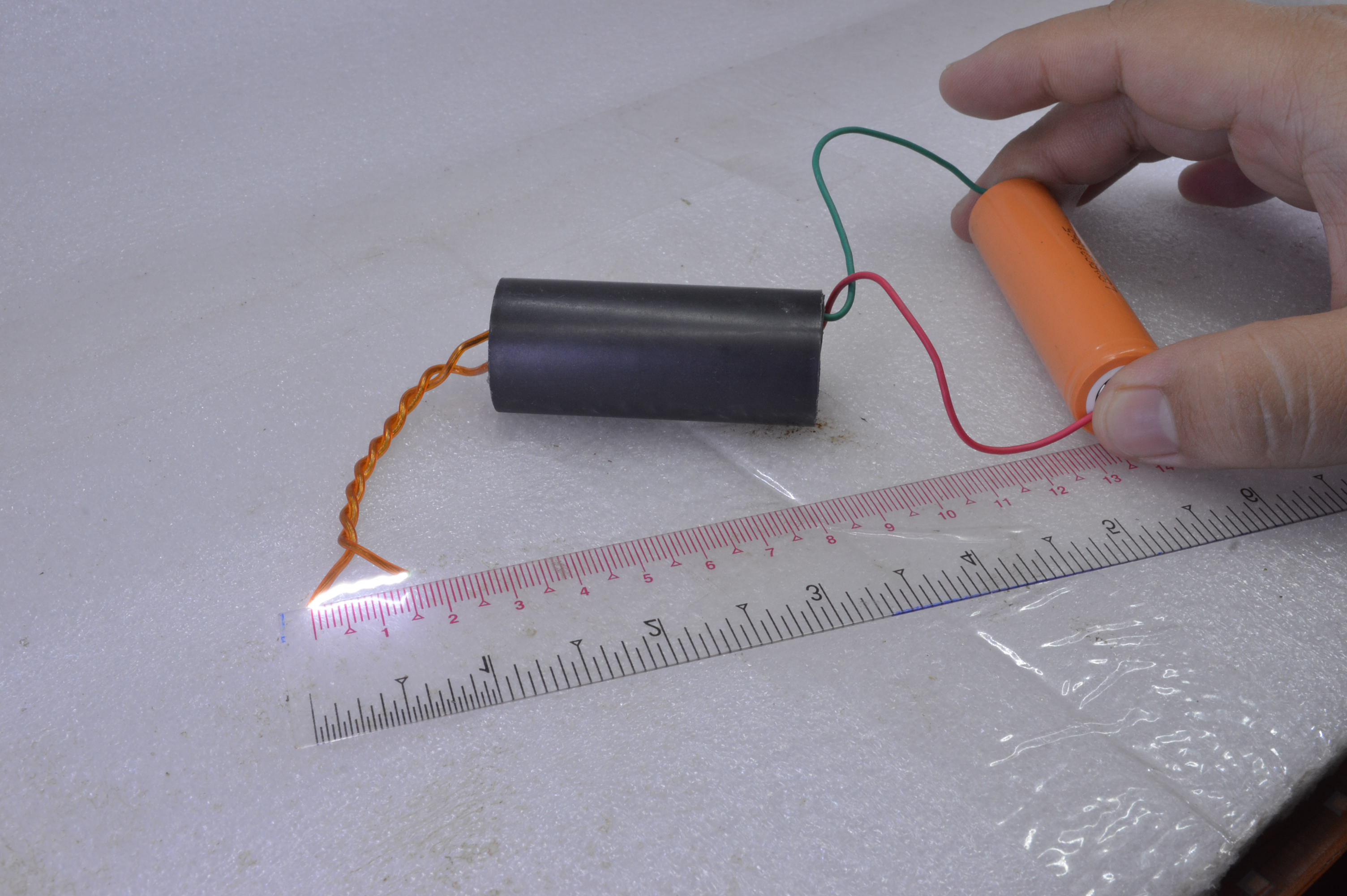 โมดูลแปลงแรงดันสูง 1.5v - 6v เป็น 400kv