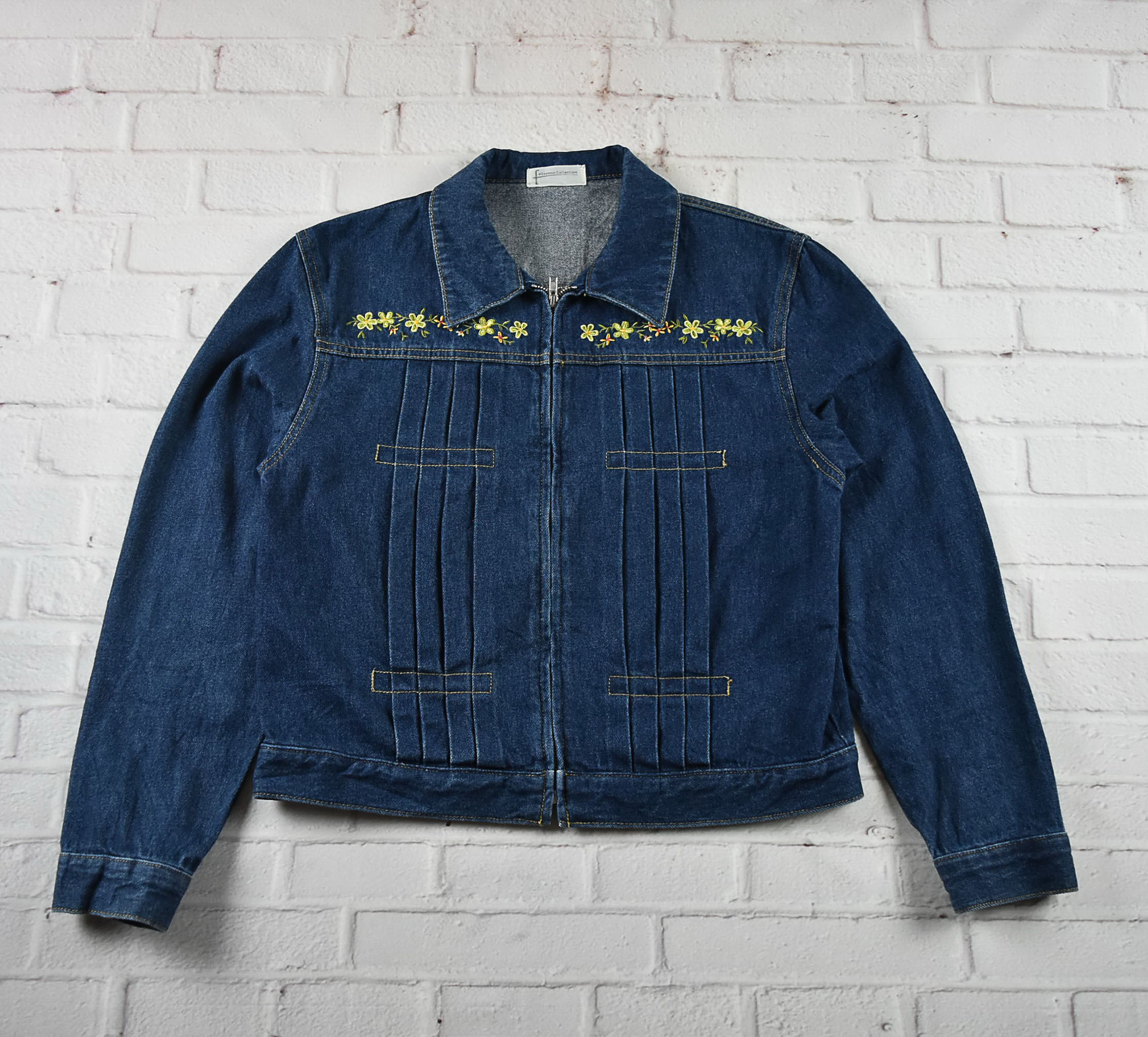 Felissiom อกจริง 38 ไซส์ L เสื้อแจ็คเก็ตยีนส์ แขนยาว ผู้หญิง สีเข้ม ปักลายดอก มีซิปหน้า ผ้านุ่ม คลุมกัดแดด