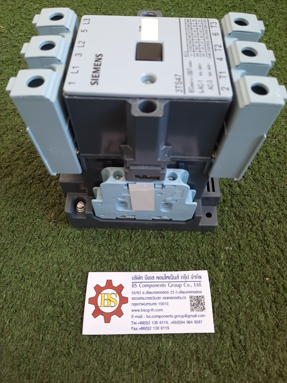 SIEMENS : 3TS4722-0AN2 Contactor AC 50/60 HZ, 220 V AC3 400 V 65 A 30 kW AUX. contacts: 2 NO + 2 NC size 3