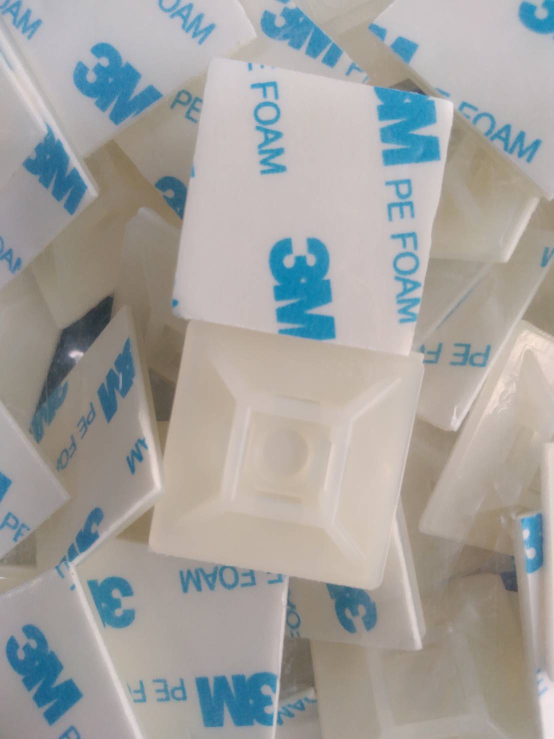 BANDEX : แป้นกาว TM2828-4 28x28mm.