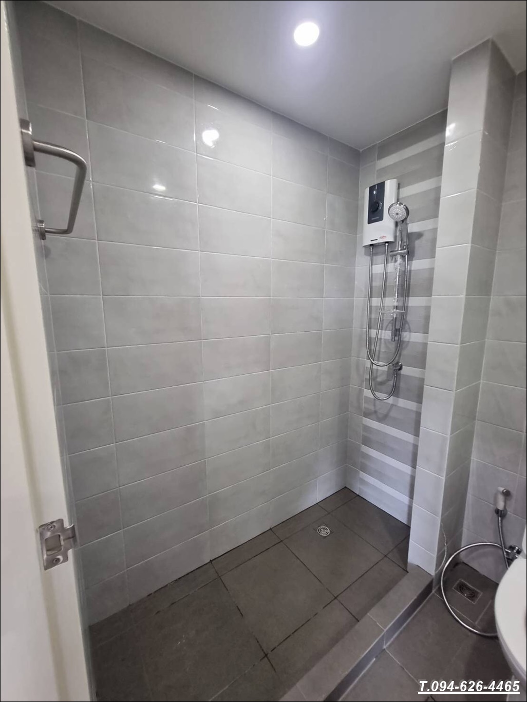 ขายคอนโด Viia7 Condo Bangna (เวียร์7 คอนโด บางนา) ใกล้มหาวิทยาลัย เอแบคบางนา