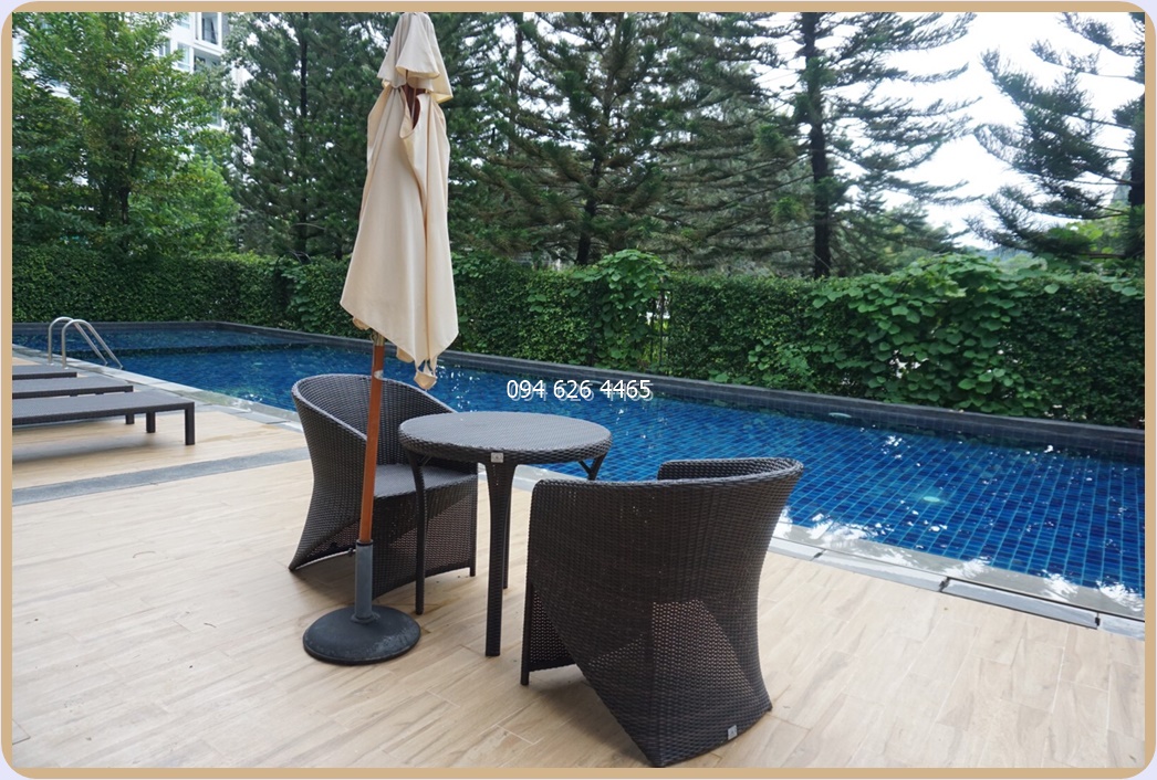 ให้เช่าคอนโดเขาใหญ่ The Courtyard Khaoyai เดอะ คอร์ทยาร์ด เขาใหญ่ คอนโดเพื่อการพักผ่อน โซนหน้า วิวสระ และ ภูเขา