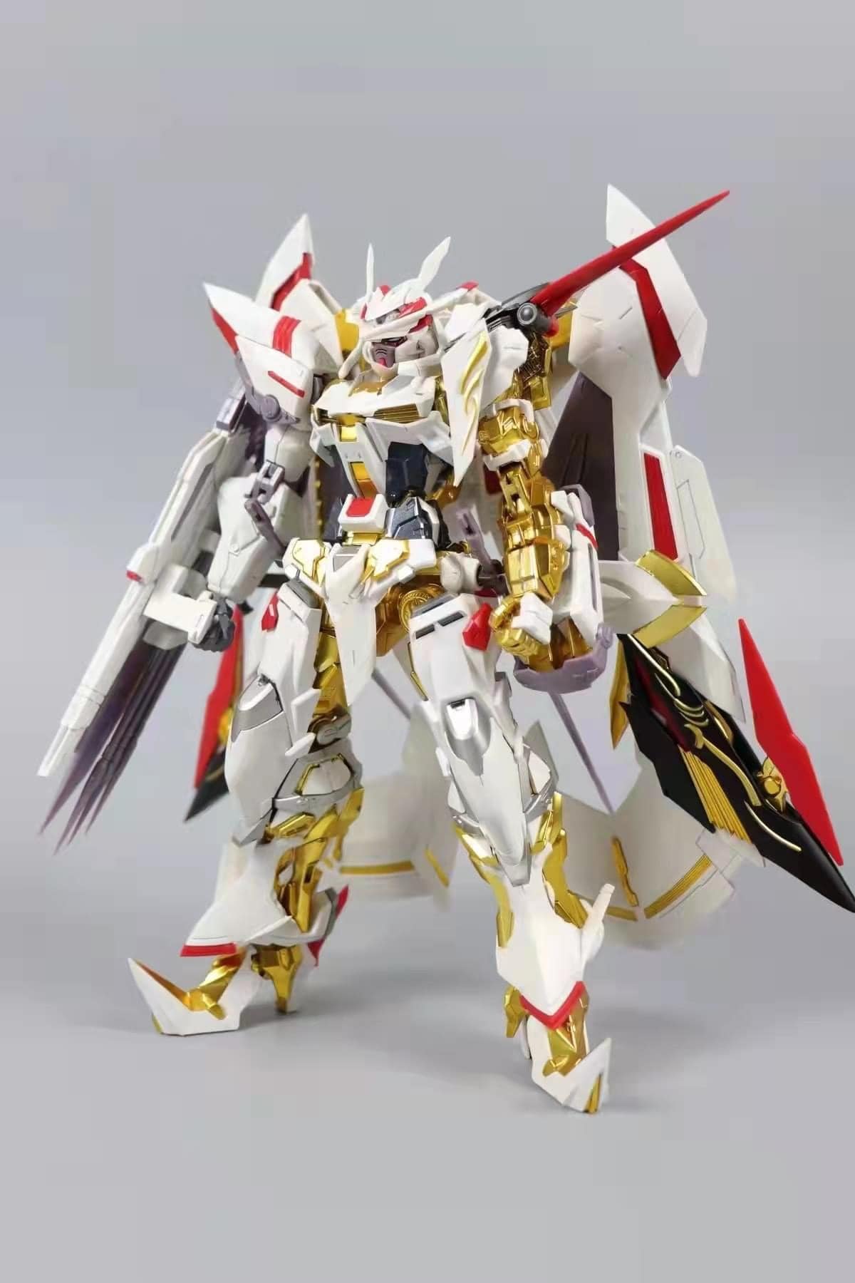 MG1/100 ASTRAY GOLD FRAME AMATSU HANA Ver.MB 8826 **ทักเเชทก่อนกดคำสั่งซื้อนะครับ***