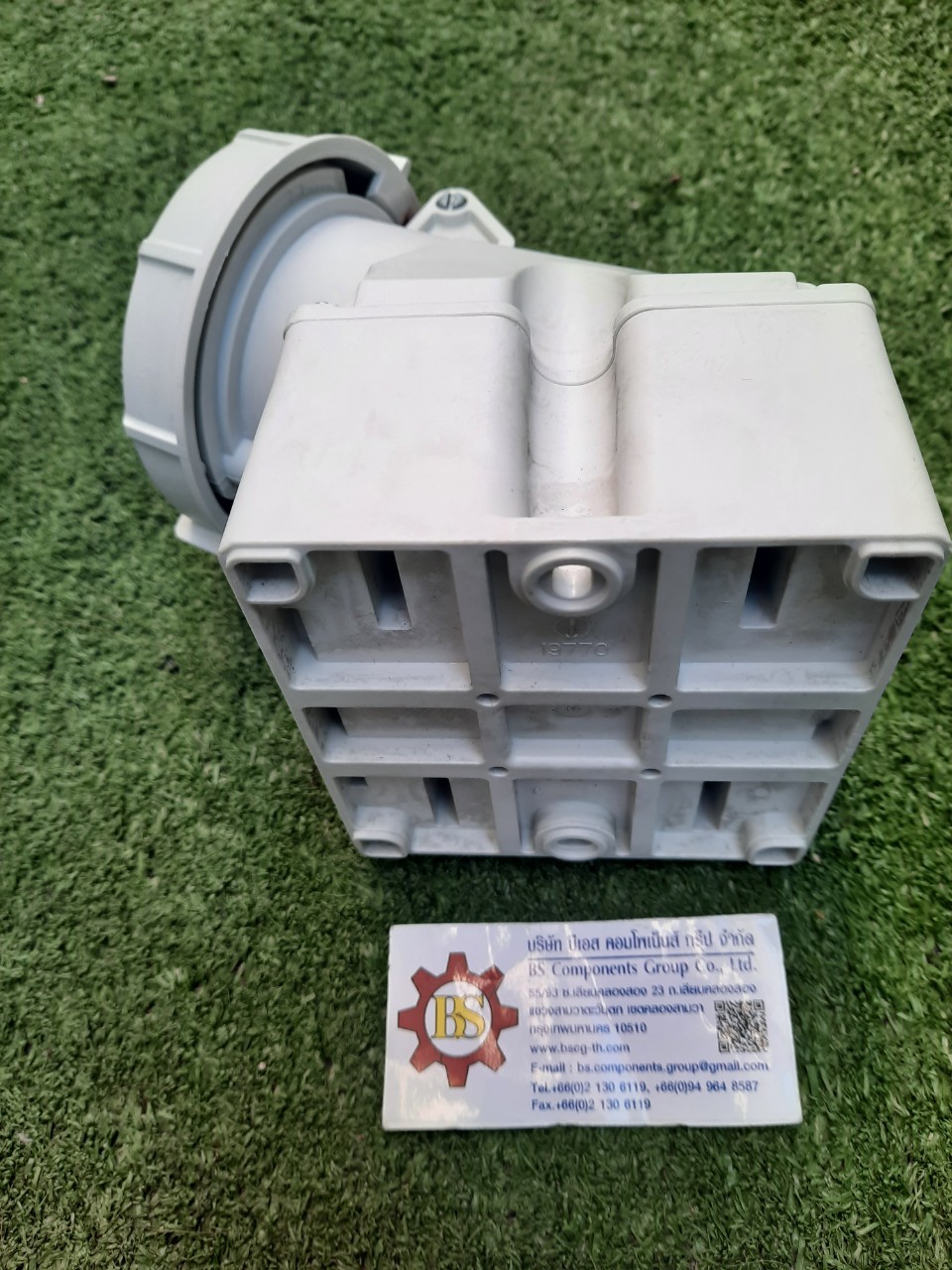 MENN : Power sck(ตัวเมียลอย) IP67 9382 5ขา 32A