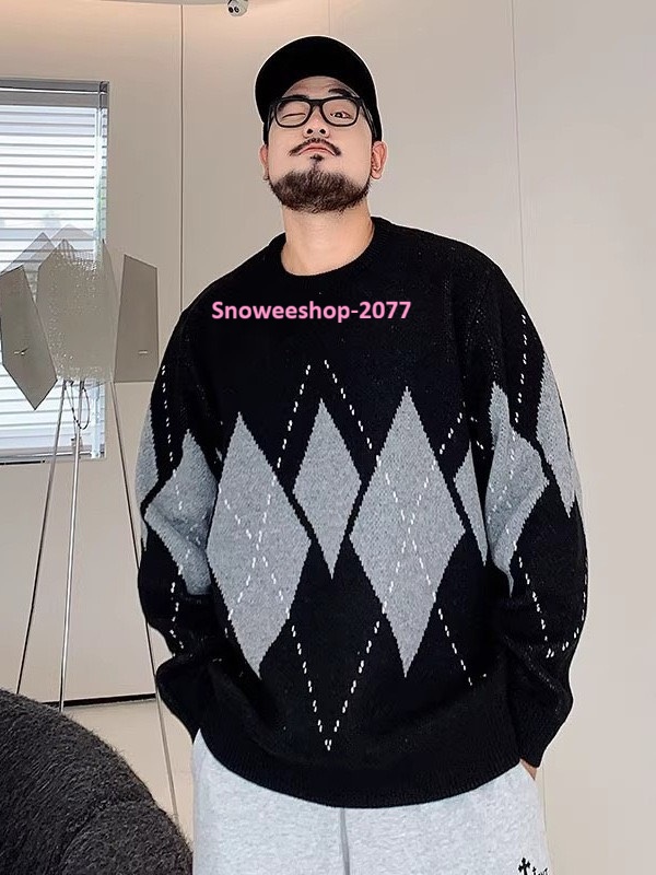 หนาวแค่ไหนก็ไม่กลัว! อุ่นได้ถึงใจไซส์ใหญ่สุด 59 นิ้ว เสื้อสเวตเตอร์ไหมพรมทอหนา คอกลมทรงหลวม ใส่เดี่ยวก็ดี ใส่ข้างในก็อุ่นเวอร์ ผ้านุ่ม ไม่คัน ไม่รัดตัว ใส่เที่ยวต่างประเทศได้ทุกพิกัดมีไซส์ใหญ่พิเศษ XL–8XL หลวมใส่สบาย ดูเพรียวขึ้น ใส่แล้วไม่ตัน