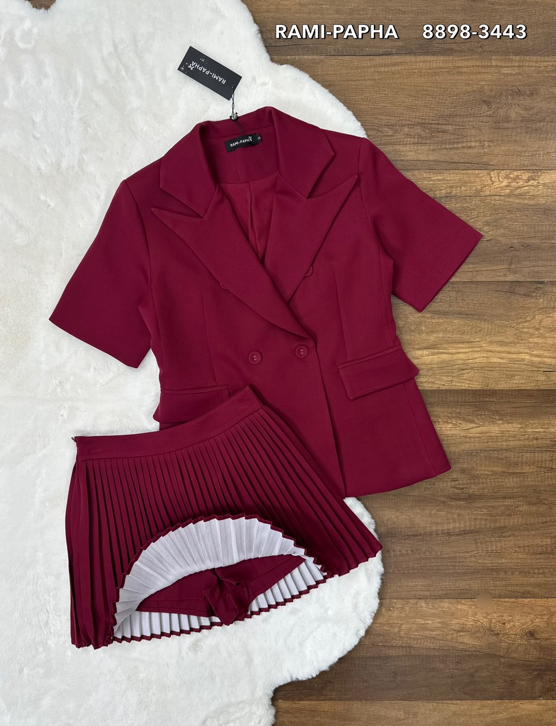 Label :: RAMI-PAPHA(รมิปภา) เสื้อแขนสั้น ปกคอเสื้อเก๋ๆ กระเป๋า/กระดุมหน้า ใช้งานได้จริง ไหล่มีฟองน้ำ ซับในอย่างดีทั้งตัว ++กระโปรงจีบเล็กรอบตัวเก๋มากๆคะ มีขาสั้นด้านใน **เนื้อผ้าสวมใส่สบาย