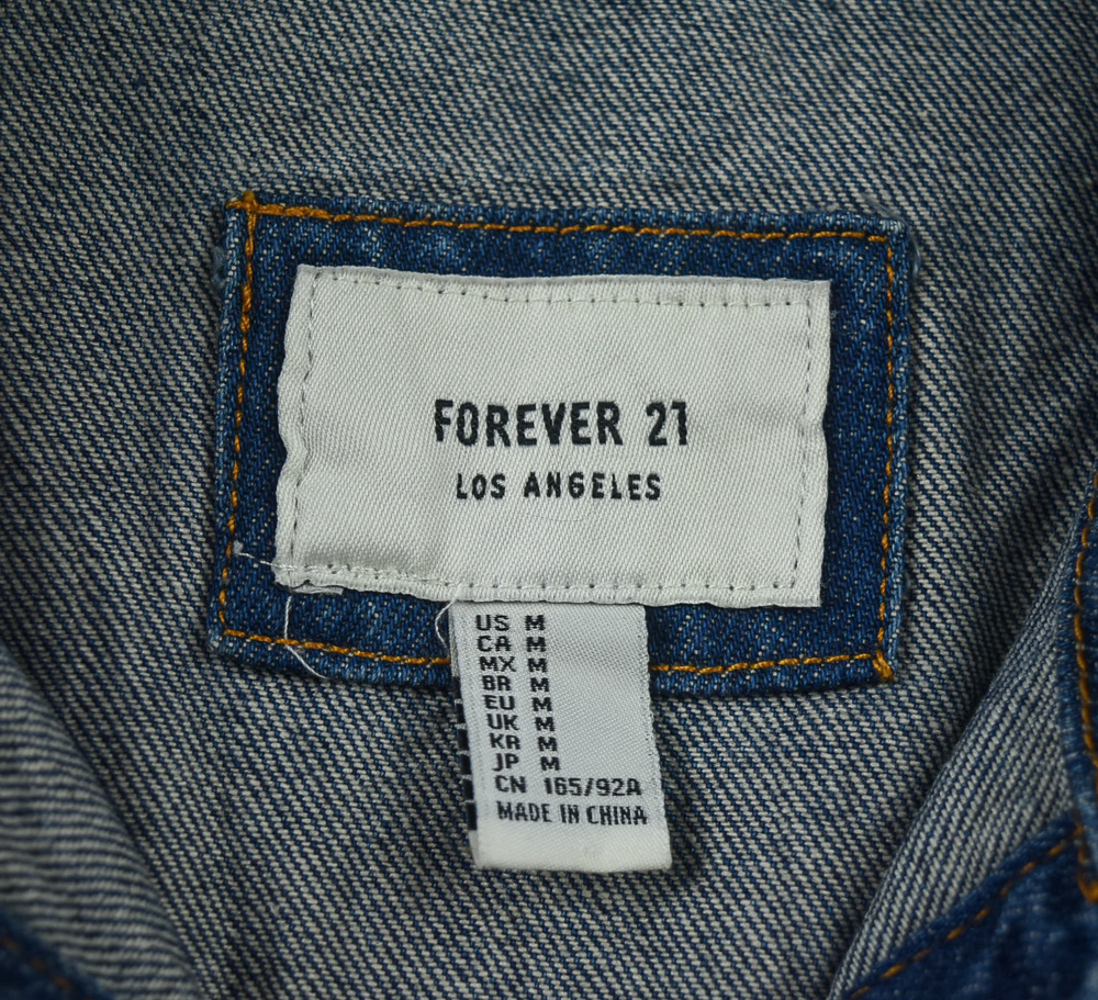 FOREVER21®แท้ อก 40 เสื้อแจ็คเก็ตยีนส์ผู้ชาย ฟอร์เอเวอร์21 สียีนส์ เสื้อแขนยาว เนื้อผ้าดี