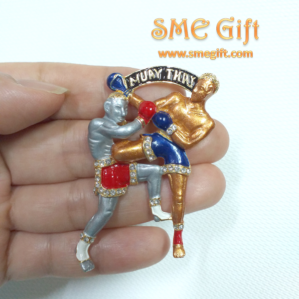 มวยไทย MUAY Thai เข็มกลัดไทย พร้อมกล่องสีเหลือง 000311 ชิ้น