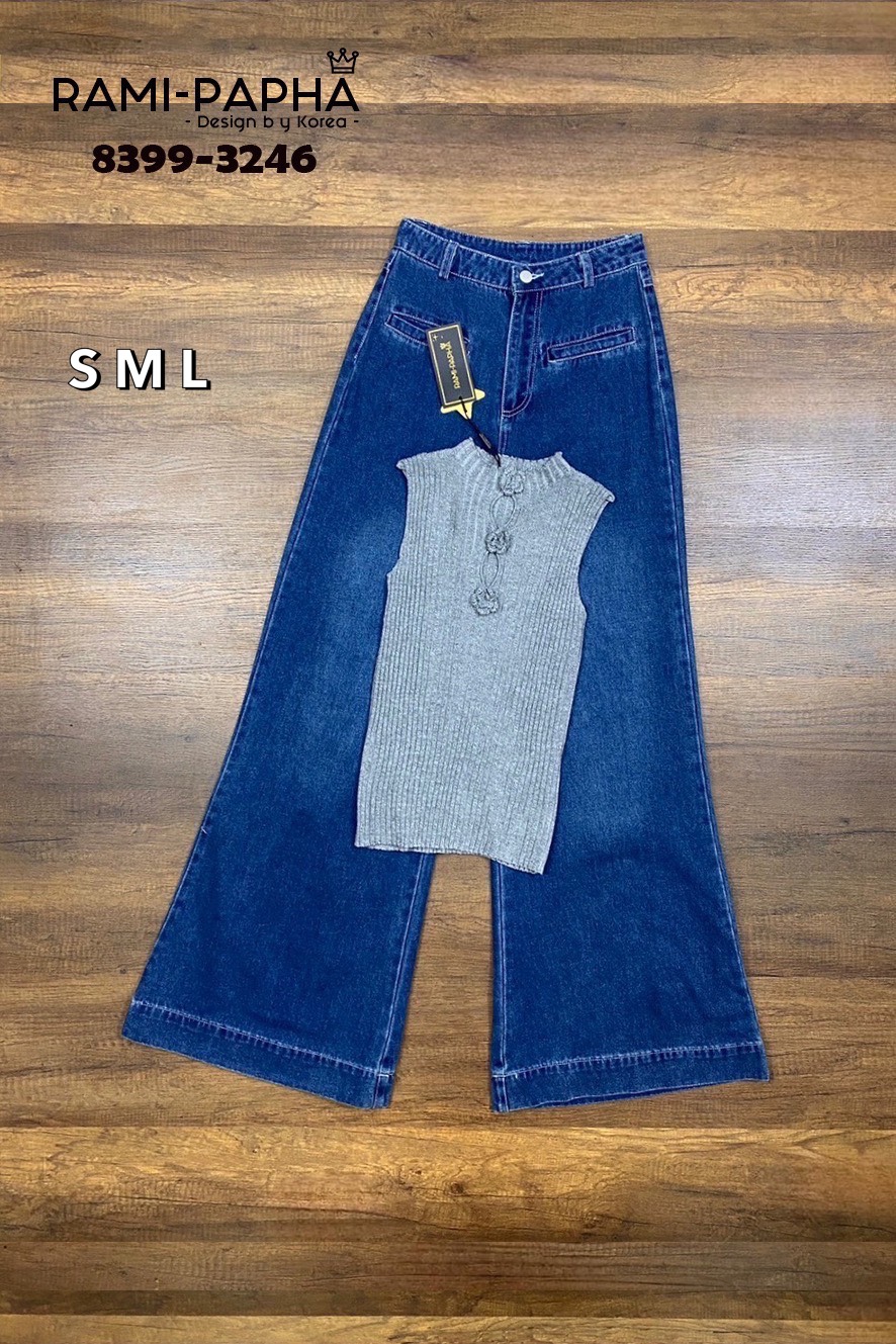 Label :: RAMI-PAPHA(รมิปภา) Detail :: เสื้อ+ขายาวยีนส์ เซตเสื้อเนื้อผ้าทอสีสวย อย่างดีหนานุ่มผ้านิ่มยืดหยุ่น สวมใส่สบาย ดีเทลแต่งดอกไม้ที่อกสวยเก๋ **ได้ลุคผู้ดี +++มาพร้อม กางเกงยีนส์ขายาว ที่แมชกันได้อย่างลงตัว ทางร้านคัดสรรผ้ายีนส์อย่างดีทรงสวย กระเป๋าใ