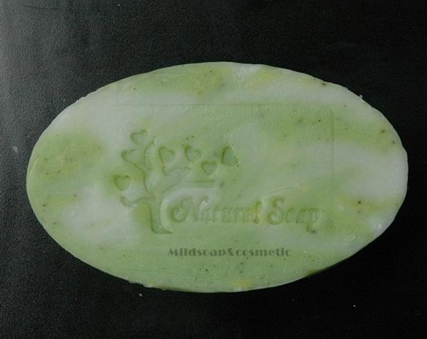 NATURAL LOVE SOAP 3.7 X 4.7 CM.
