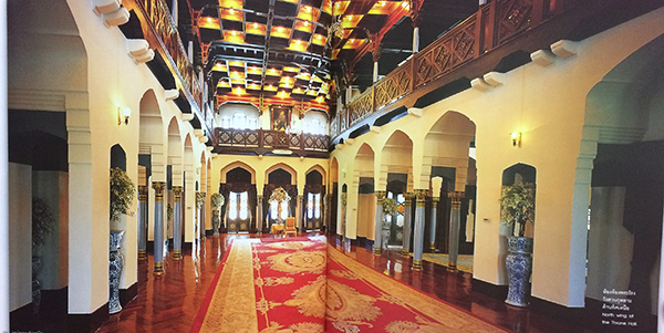 พระราชวังดุสิต (พร้อมกล่อง)