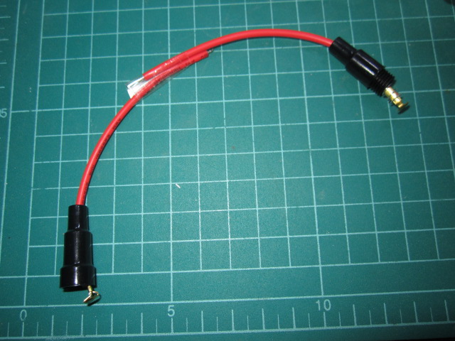 สายฟิวส์แก้ว 5 มม. พร้อมสปริง เส้นผ่านศูนย์กลางภายนอก 20AWG ยาว 2.6 มม. 26 ซม