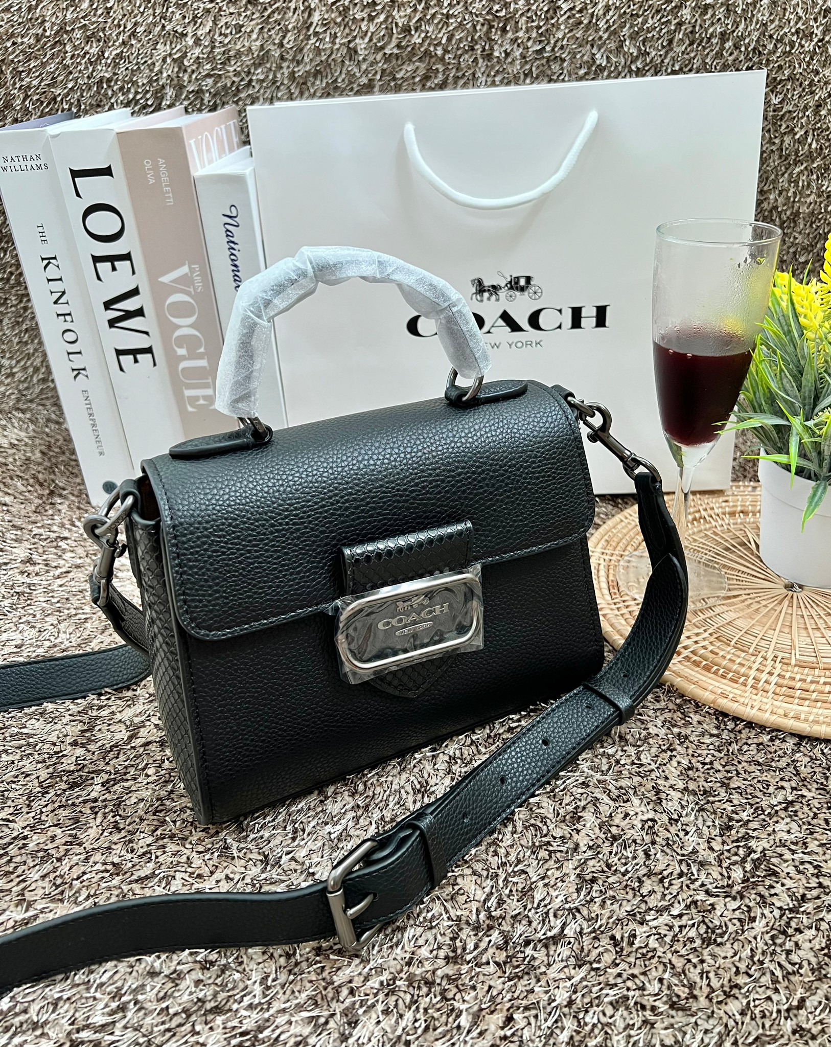 กระเป๋าสะพายไฮโซเรียบหรูดูแพงแบรนด์เนมโค้ชขนาด 8.5 นิ้ว หนังแท้ Coach Morgan Top Handle Satchel ((CE569//CF321//CF322))