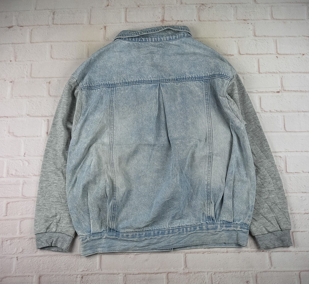 GUARANTEEDแท้ รอบอก 42 เสื้อแจ็คเก็ตยีนส์ ผู้ชาย สียีนส์ เสื้อแขนยาว เนื้อผ้าดี