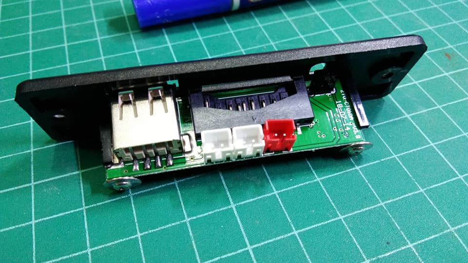 CT01DA-V3.0 3W*2 เครื่องเล่น MP3 พร้อมขยาย 3 วัตต์ คู่ แรงดันไฟ input 3.7V - 5V