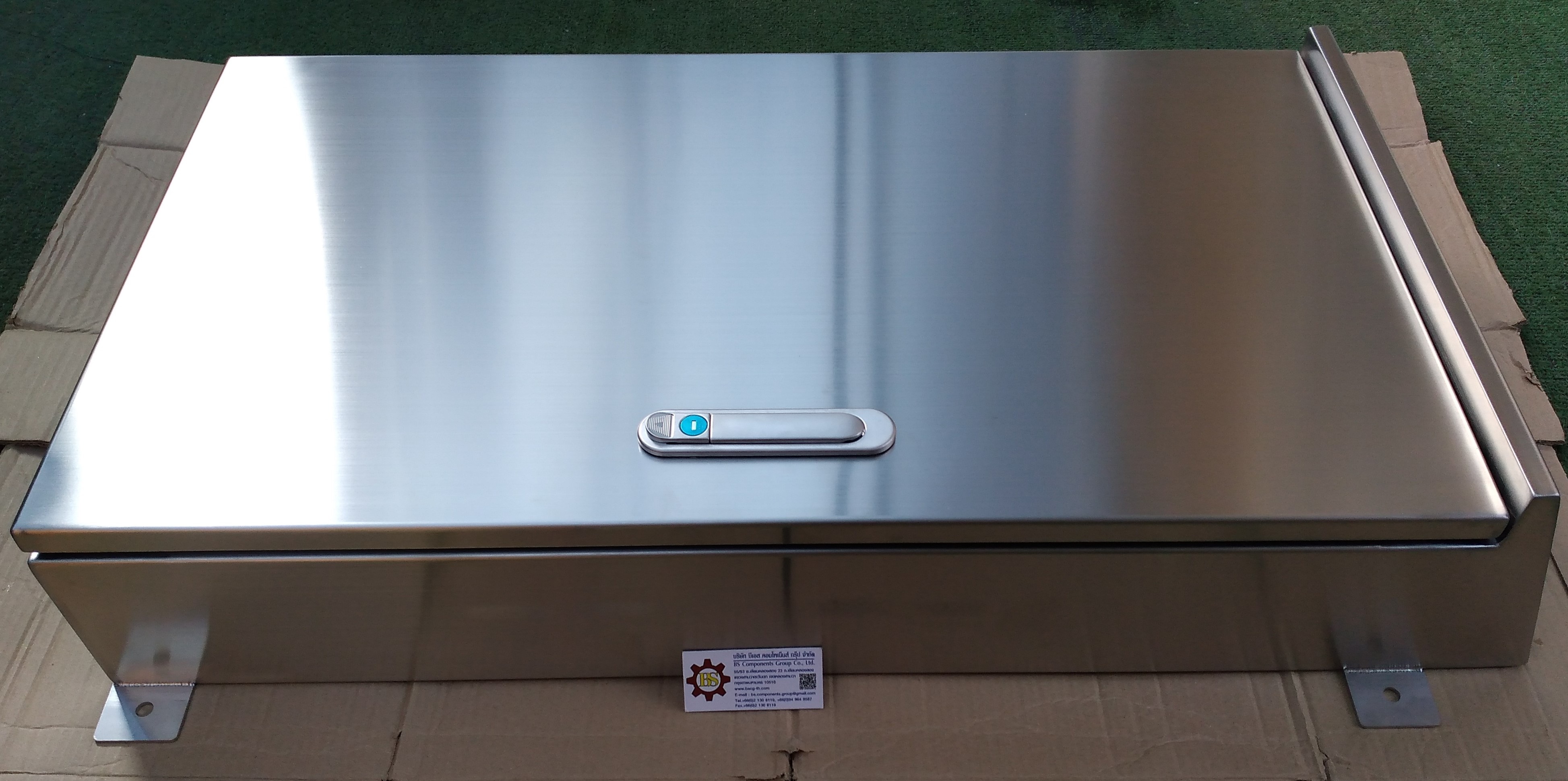 LOAD CENTER 100A ตู้โหลดสแตนเลส 304 ฝา 2 ชั้นทึบ หลังคาสโลป W450xH805xD150mm. (42ช่อง)