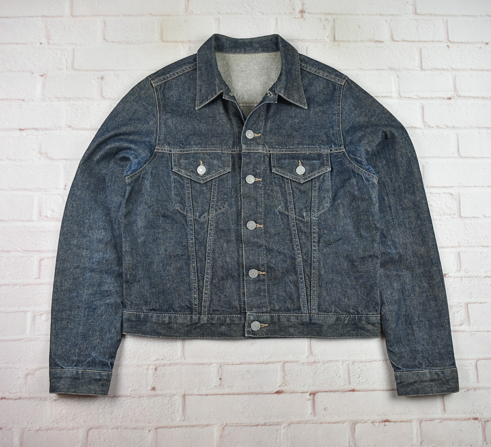 UNIQLO®แท้ อก 38 เสื้อแจ็คเก็ตยีนส์หญิง ยูนิโคล่ สียีนส์เข้ม เสื้อแขนยาว เนื้อผ้าดี