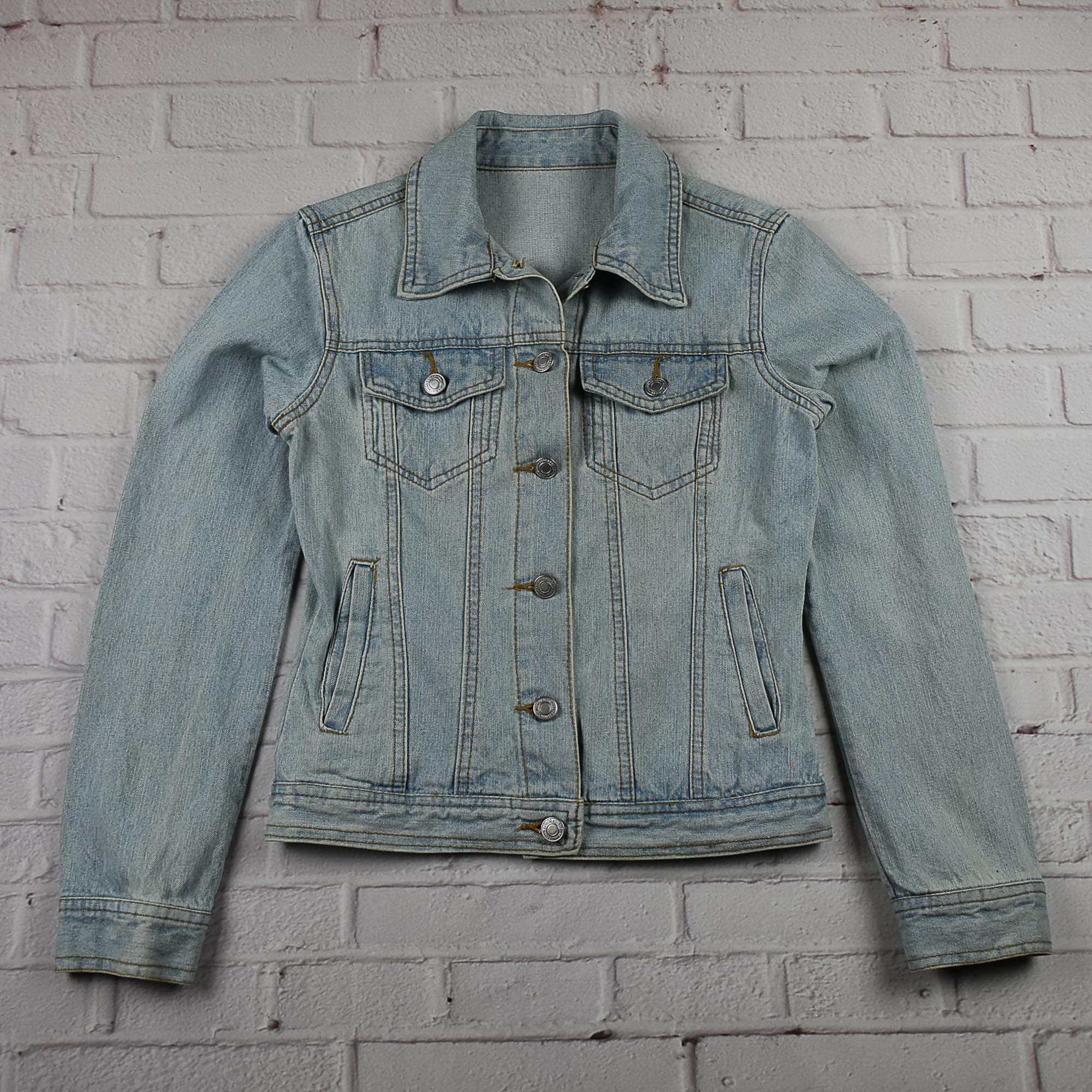 "เสื้อเด็ก" JEANS อกจริง 33 ไซส์ 140 เสื้อแจ็คเก็ตยีนส์ แขนยาว เด็กหญิงชาย สีซีด ทรงสวยใส่สบาย มีกระเป๋าข้าง ใส่คลุมกันแดด