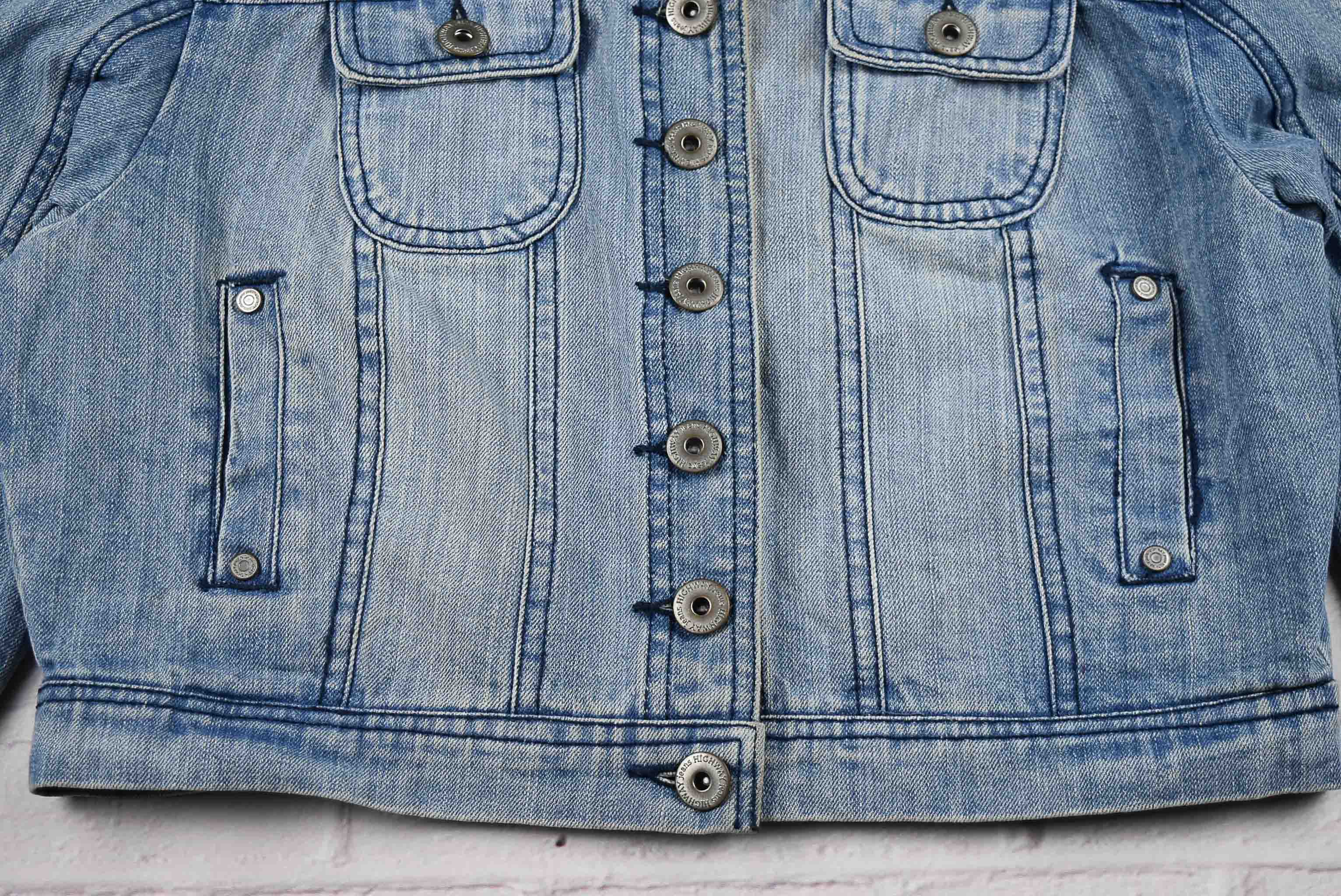 HIGH WAY Jeans อกจริง 38 ไซส์ L เสื้อแจ็คเก็ตยีนส์ แขนยาว ผู้หญิง สีฟอกซีด เนื้อผ้านุ่มใส่สบาย มีกระเป๋าข้าง