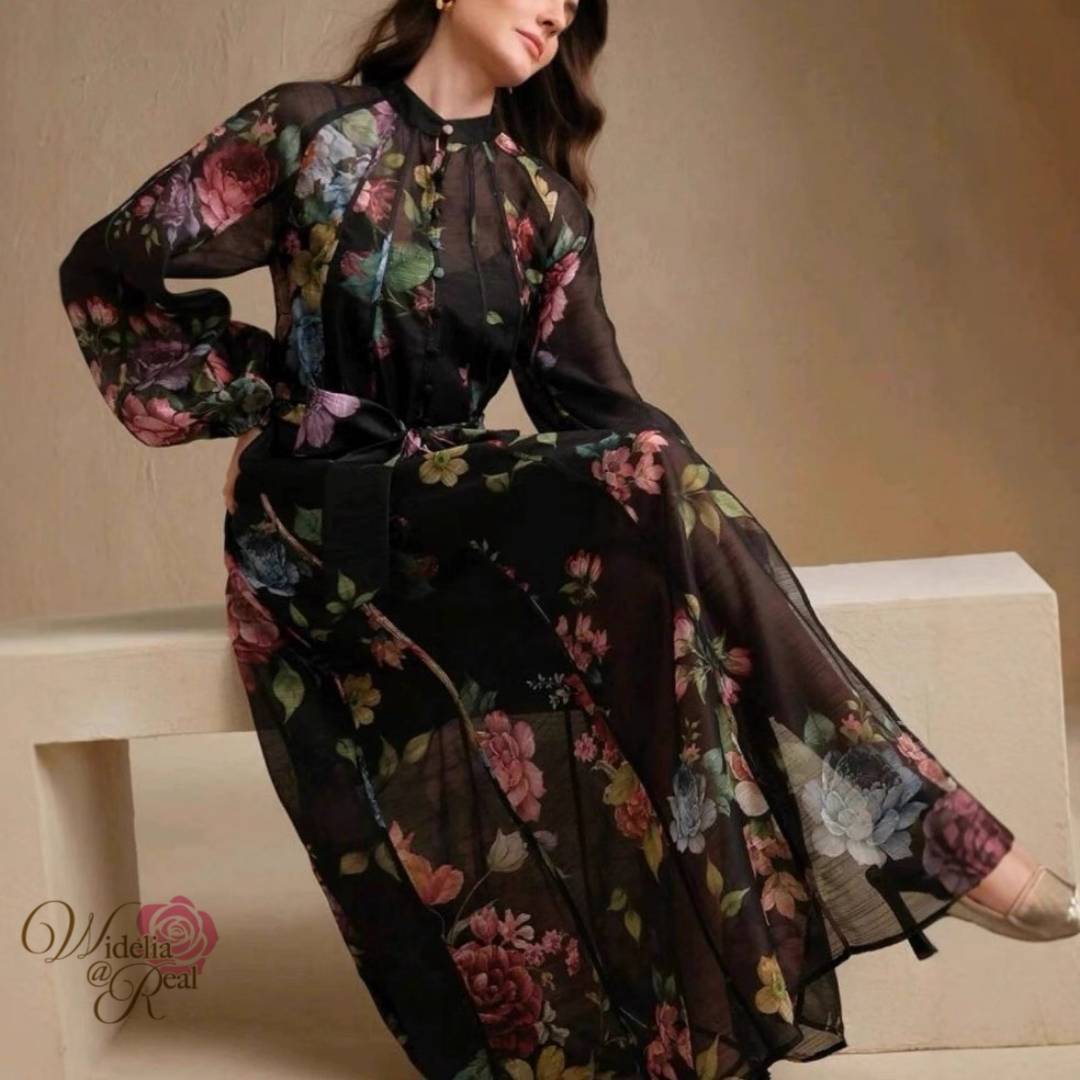 BRAND ::Zimmerman Detail >> Maxi Dress แม็กซี่เดรสตัวยาว แขนยาวพองทรงสวย กระดุมหน้าเรียงยาว มีผ้าผูกโบว์ที่เอวเพิ่มความกระชับ ผ้าพิมพ์ลายดอกไม้สวย เนื้อผ้าอย่างดี