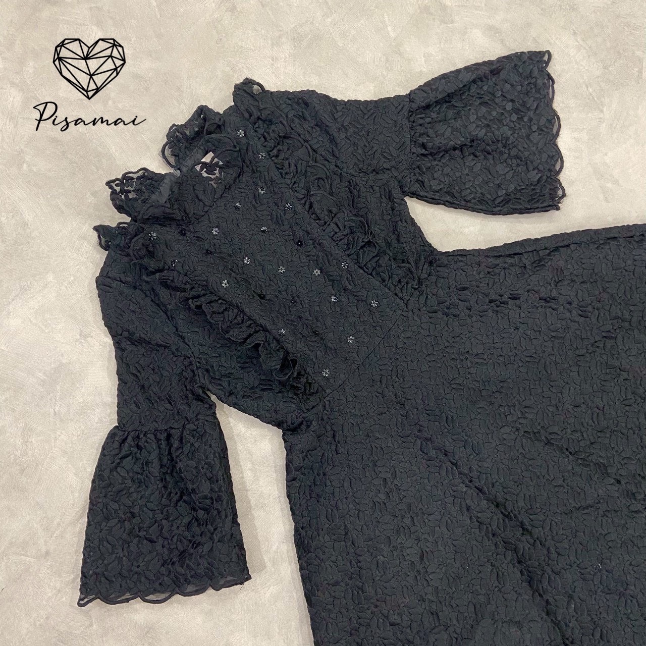 เดรสแขนกระดิ่งงานผ้าทอนูนงานทรงกระโปรงบาน ดีเท็ลเนี้ยบทุกจุดทรงตามหากันทั้งประเทศ ต้องมีเลยค่า