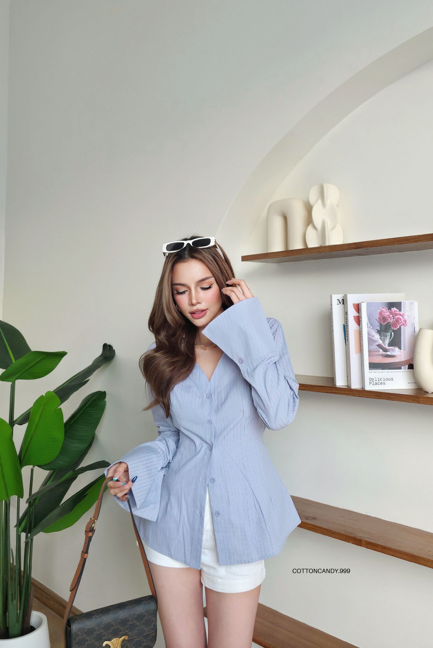 เสื้อเชิ๊ตล่าสุด งานสวย แพทเทิลเป๊ะปังสุดๆ ผูกเข้สเอว ใส่แมทแบบจึ้งๆ ผ้าคอตตอนนำเข้าเนื้อดีพรีเมี่ยม ใส่เริ่ดแน่นอนคร่าาา
