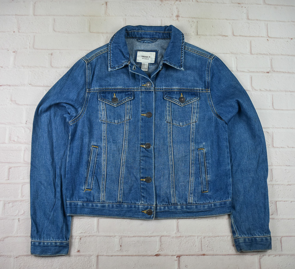 FOREVER21®แท้ อก 38 เสื้อแจ็คเก็ตยีนส์ผู้ชาย ฟอร์เอเวอร์21 สียีนส์ เสื้อแขนยาว เนื้อผ้าดี