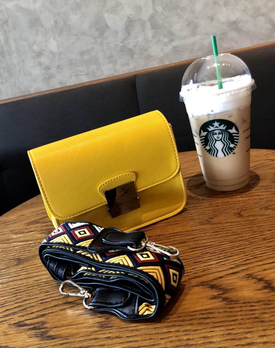 กระเป๋าซาร่า Zara Crossbody 2 Strap Bag - Yellow สีเหลือง