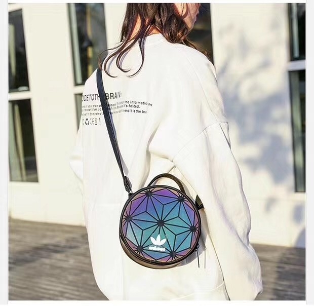 กระเป๋าสะพายแนวสปอร์ตเท่ห์ๆ เก๋ๆ แบรนด์เนมอดิดาส Adidas bag-สีดำ