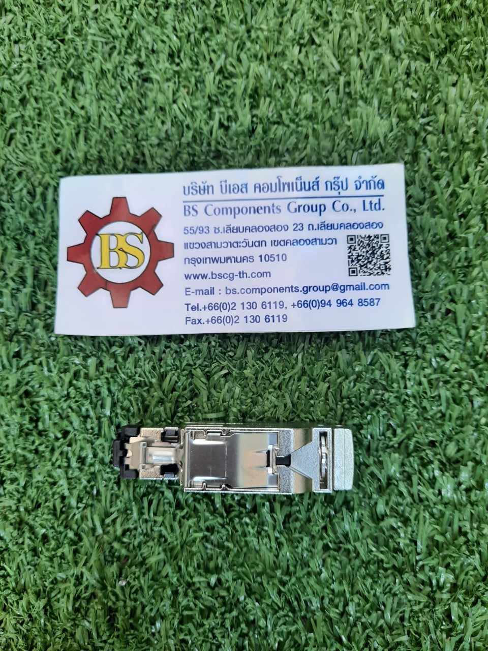 SIEMENS : 6GK1901-1BB10-2AB0 Industrial Ethernet FastConnect RJ45 plug 180 2x 2, RJ45 plug-in connector (10/100 Mbit/s) with rugged metal enclosure and FC connection system, for IE FC Cable 2x 2; 180° cable outlet 1 pack = 10 units