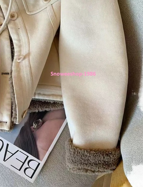 สายเกาเตรียมกรี๊ด! แจ็คเก็ตขนแกะสังเคราะห์หนังกลับสุดคิ้วท์ ทรงโอเวอร์ไซส์ ใส่แล้วดูตัวเล็ก! ใส่คลุมเที่ยวชิคๆ ฤดูใบไม้ร่วงก็ปัง หน้าหนาวก็อุ่น~ สวย อบอุ่น ไม่แพ้เกาหลี! แมตช์ง่าย ใส่ได้ทุกวัน ใครเห็นก็ต้องหันมอง ขนนุ่มมาก ใส่แล้วละมุนเหมือนกอดหมอน ถ่ายรู