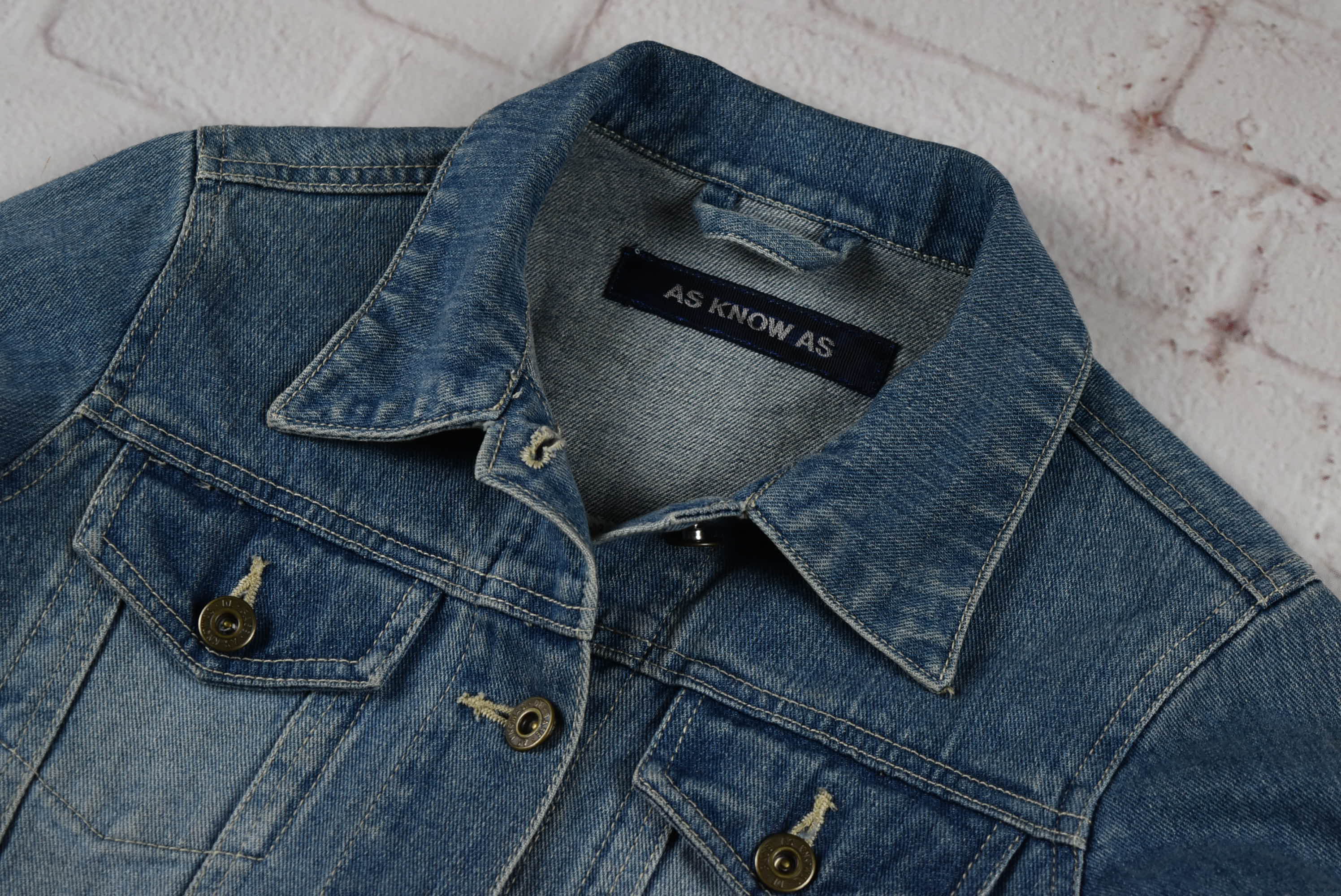 AS KNOW AS อกจริง 34 ไซส์ S เสื้อแจ็คเก็ตยีนส์ แขนยาว ผู้หญิง สีฟอกซีด ทรงสวยใส่สบาย ใส่คลุมกันแดด